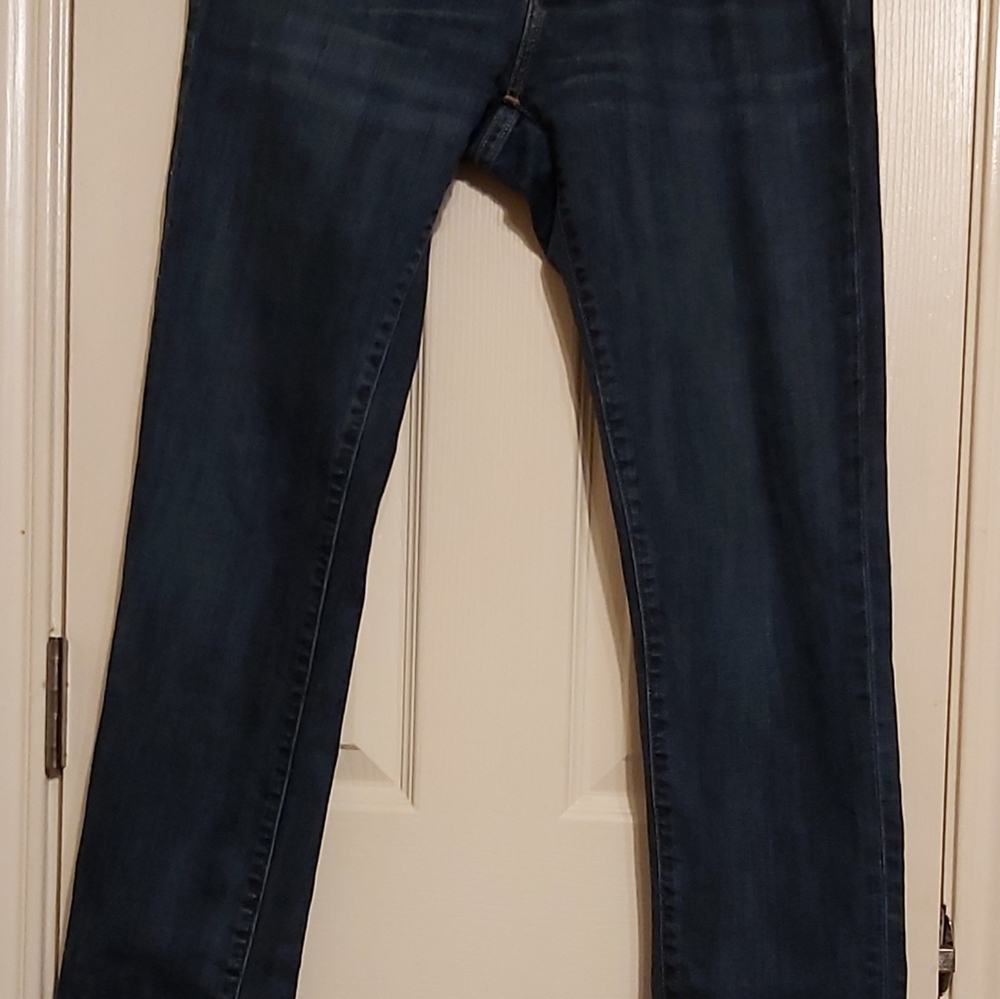 ABERCROMBIE & FINCH STRAIGHT LEG JEANS